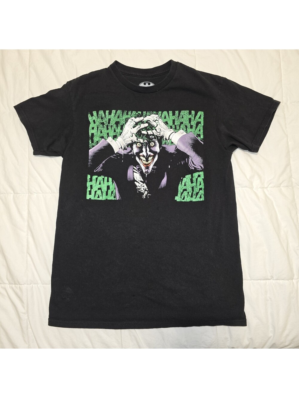 Batman The Joker Insanity Youth Graphic T-Shirt Tee Size Small